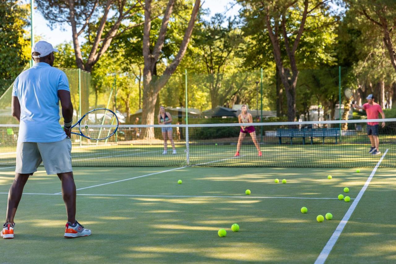 Camping Village Garden Paradiso Кавалино-Трепорти Екстериор снимка